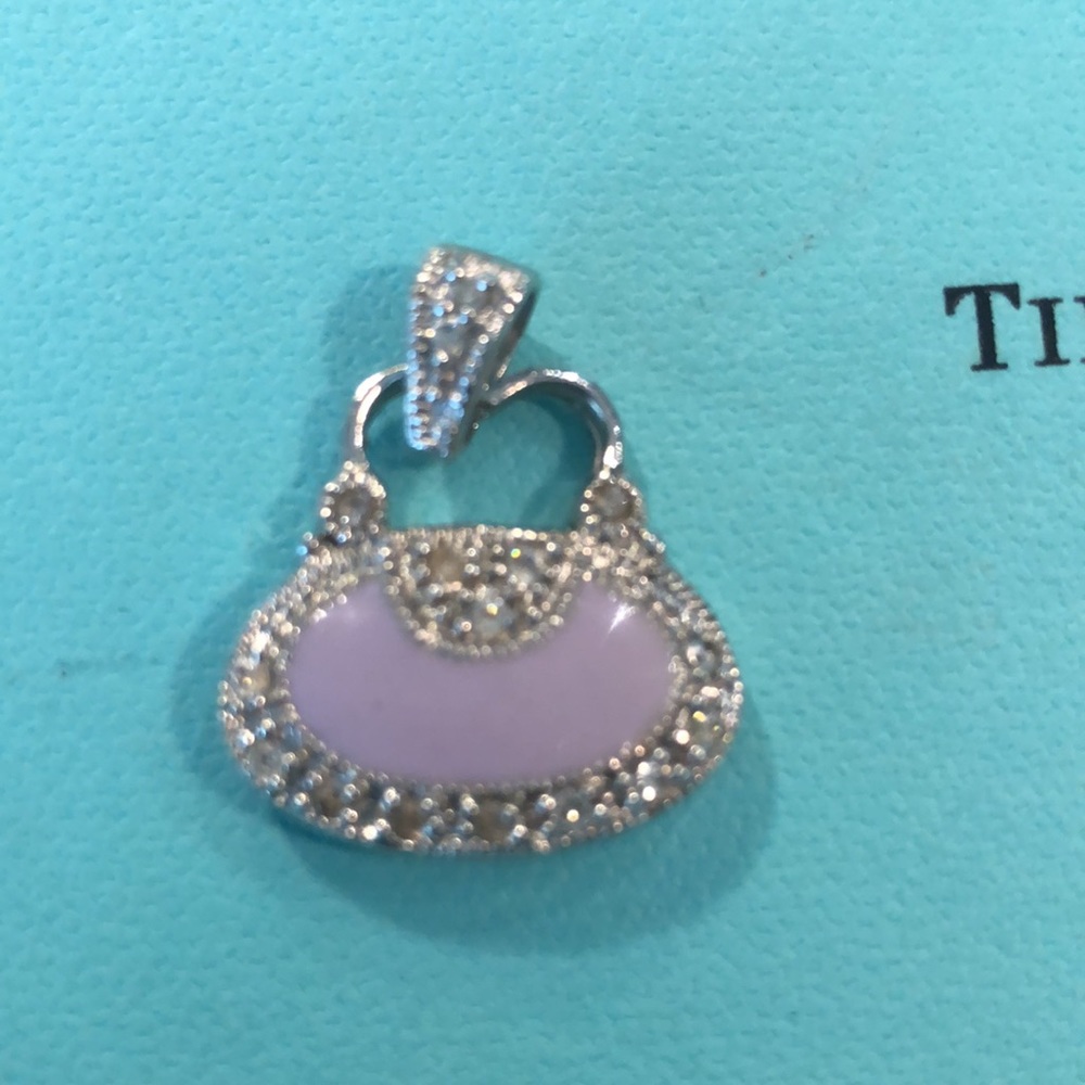 Pendant - Picture 2 of 3